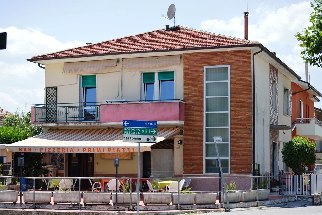 Conero Apartments Camerano Luaran gambar